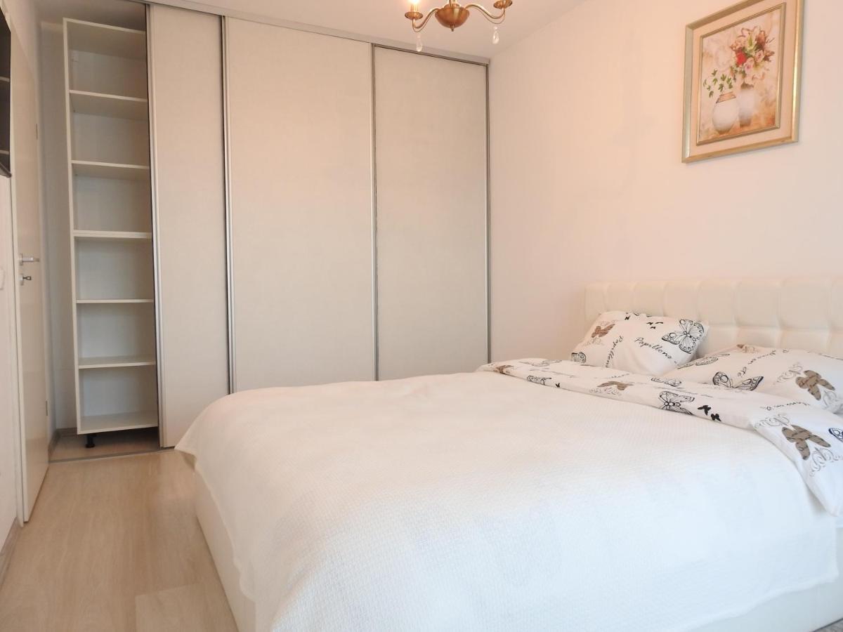Trust Apartaments 2 Braşov Extérieur photo