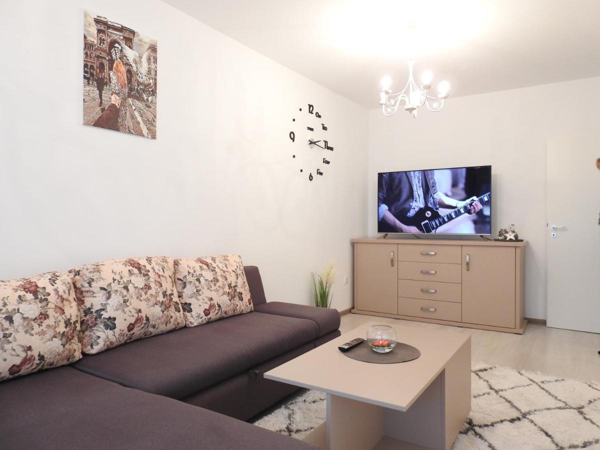 Trust Apartaments 2 Braşov Extérieur photo
